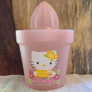 Hello Kitty Pink Juicer